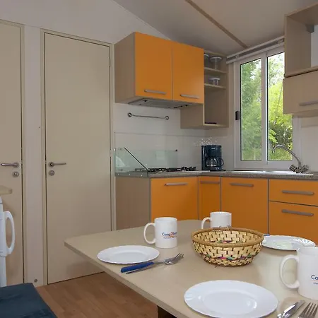 Camping Senia Tucan Lloret de Mar