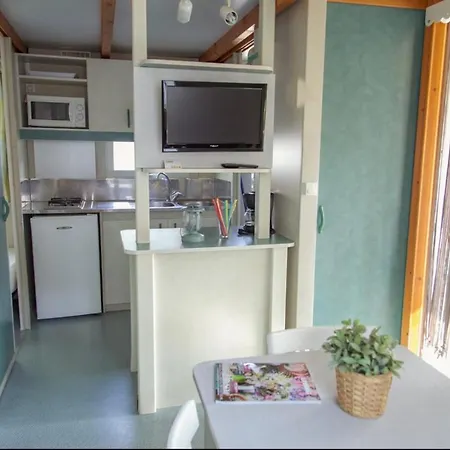 Camping Senia Tucan