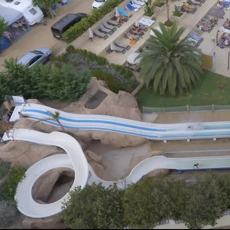 Sènia Tucan Camping 2*